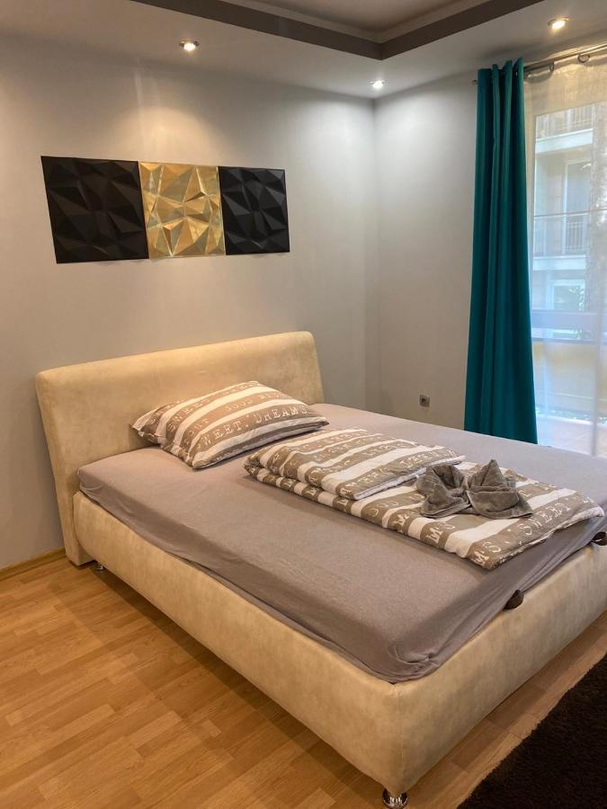 Gabrielle2 Apartman Debrecen Eksteriør bilde